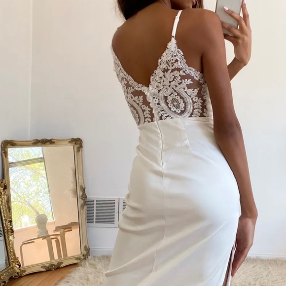 Lulus lace back midi dress - Picture 2 of 8